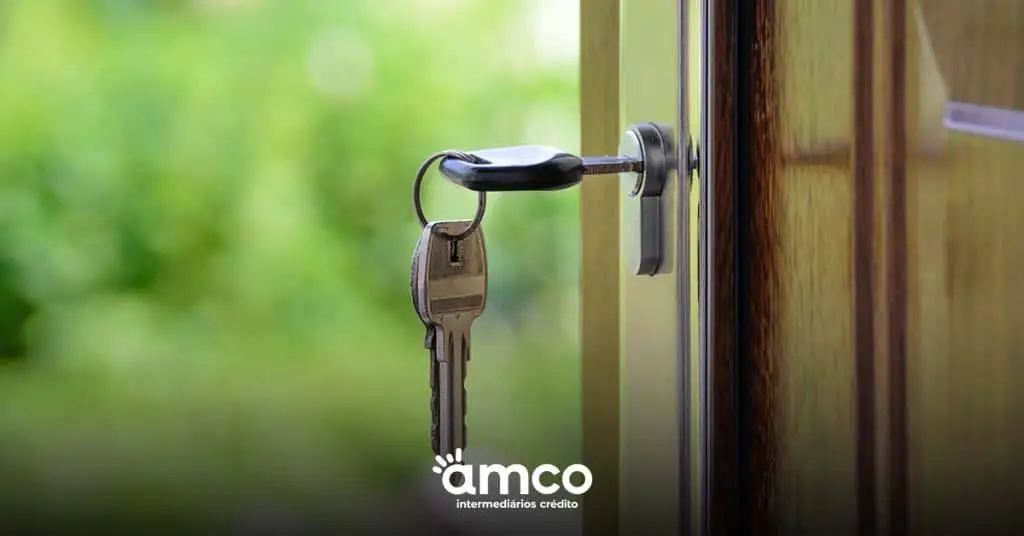 Porque deve comprar casa em 2025