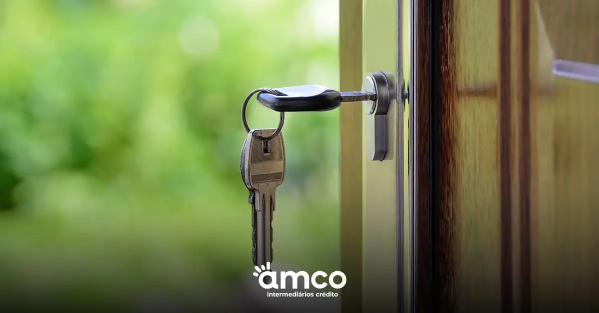 Porque deve comprar casa em 2025